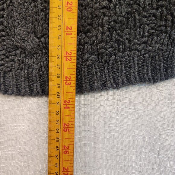 Item II Hand-Knitted Gray Cable Knit Sweater S Ramie Acrylic Cozy Cottagecore - Picture 7 of 7